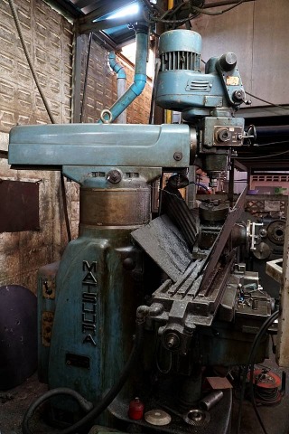 เครื่องมิลลิ่ง